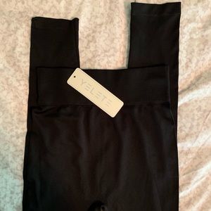 Yelete Black Leggings